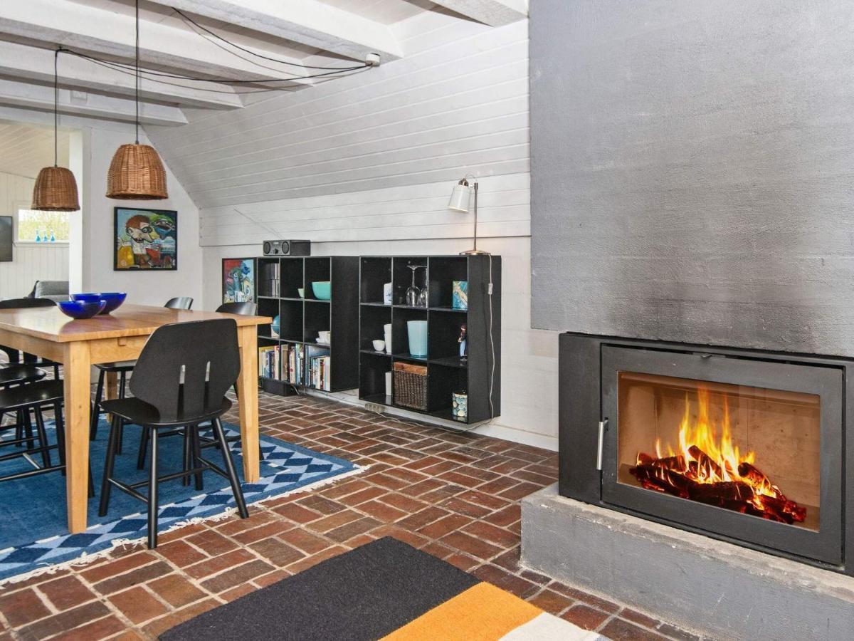 5 Person Holiday Home In Fan Fanø Exteriör bild
